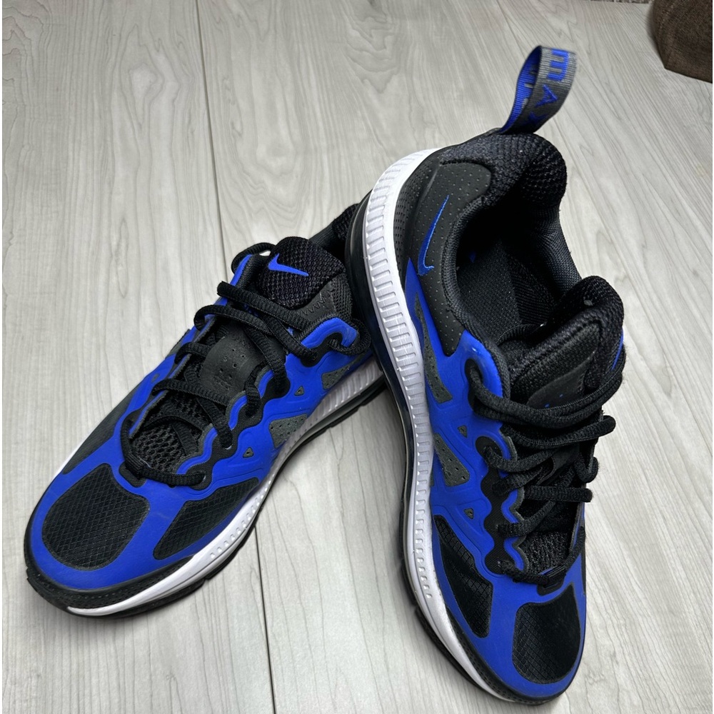 Nike Air Max Genome
